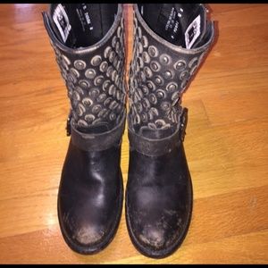 Frye Jenna, Disc-Studded Motorcycle Boots